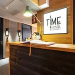 호스텔 Time - *