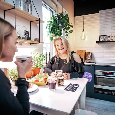 بيت شباب Time - Jyväskylä